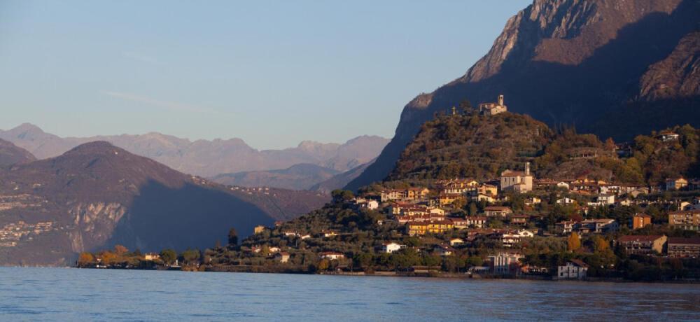 Casa Madali' - Nel Borgo Διαμέρισμα Marone Εξωτερικό φωτογραφία
